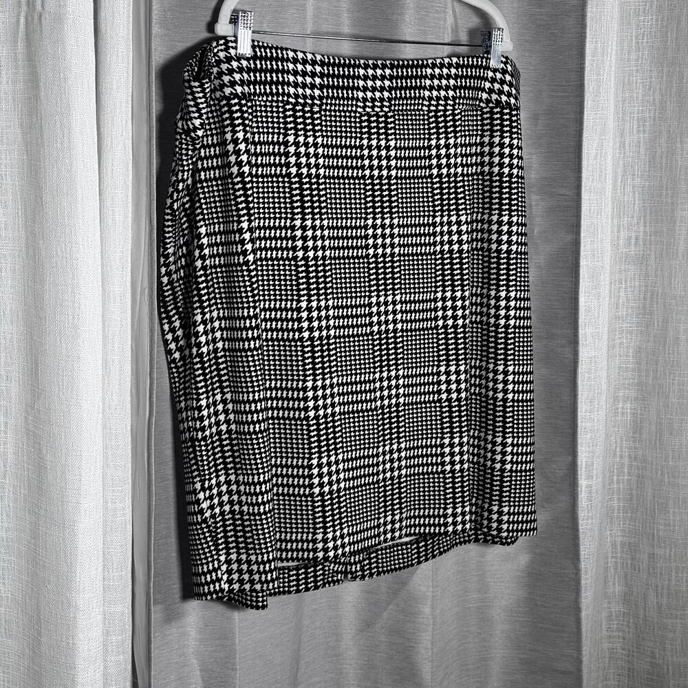 Lane Bryant Houndstooth Skirt Size 26/28 Schoolgirl Preppy Classic